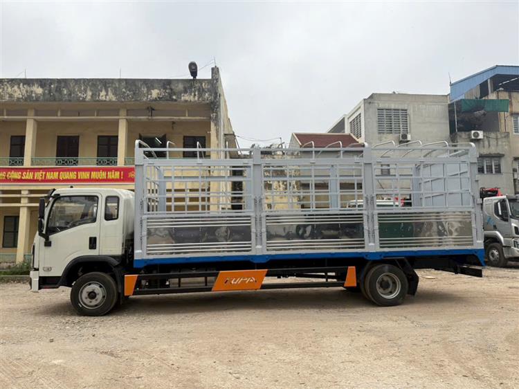 Xe Siêu Tải Dongfeng 9 Tấn 5 Thùng 7m1