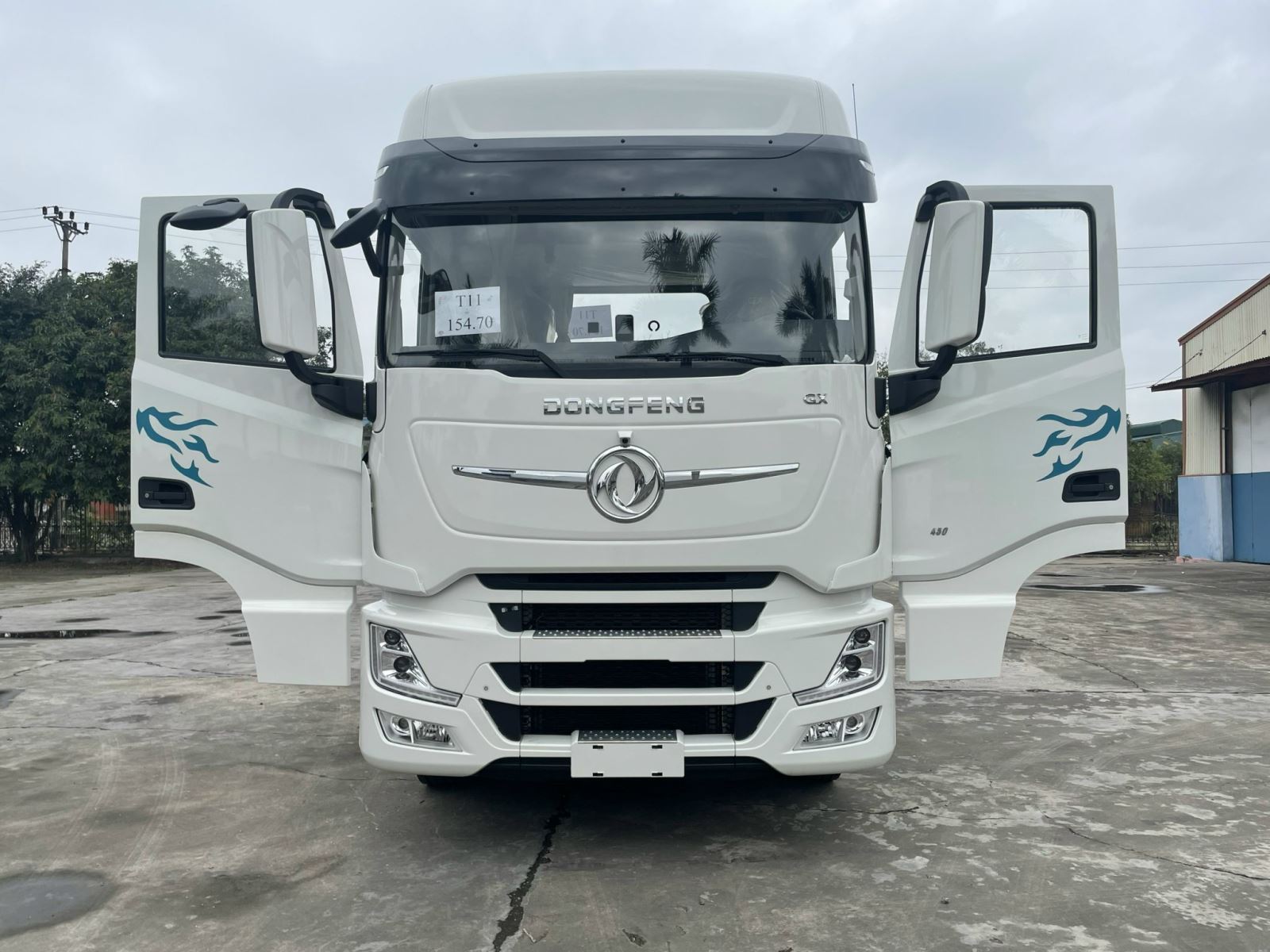 Xe Đầu Kéo Dongfeng D320 D420